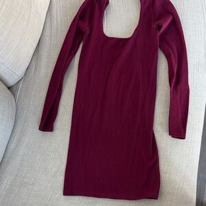 Elegant Burgundy Long Sleeve Dress